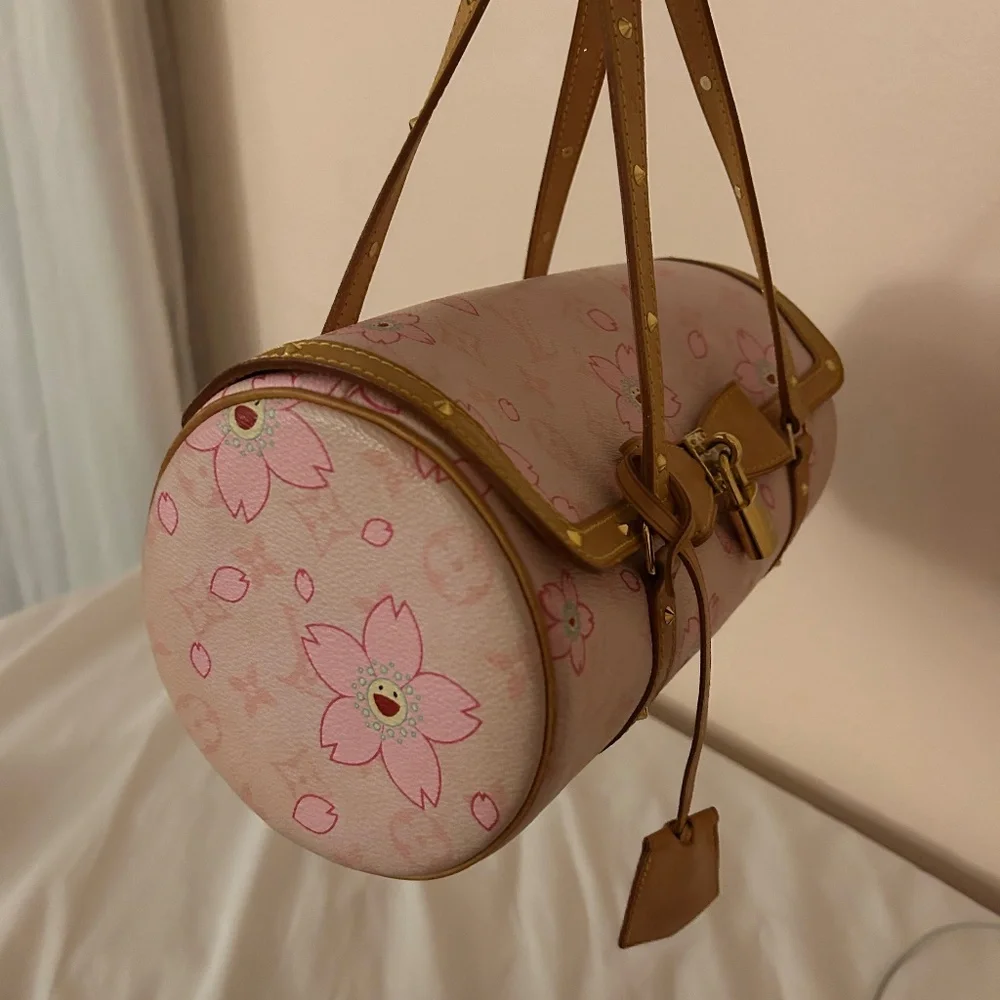 Limited edition Louis Vuitton cherry blossom papillon bag - Picture 2 of 3
